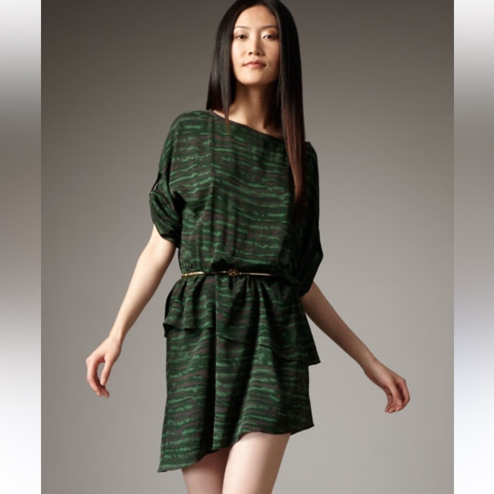 Alice + Olivia Bobbi Peplum silk Dress